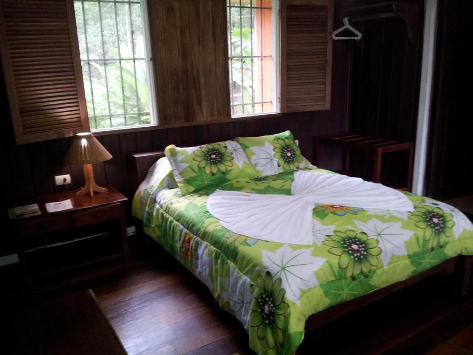 Baula Lodge Tortuguero Bagian luar foto