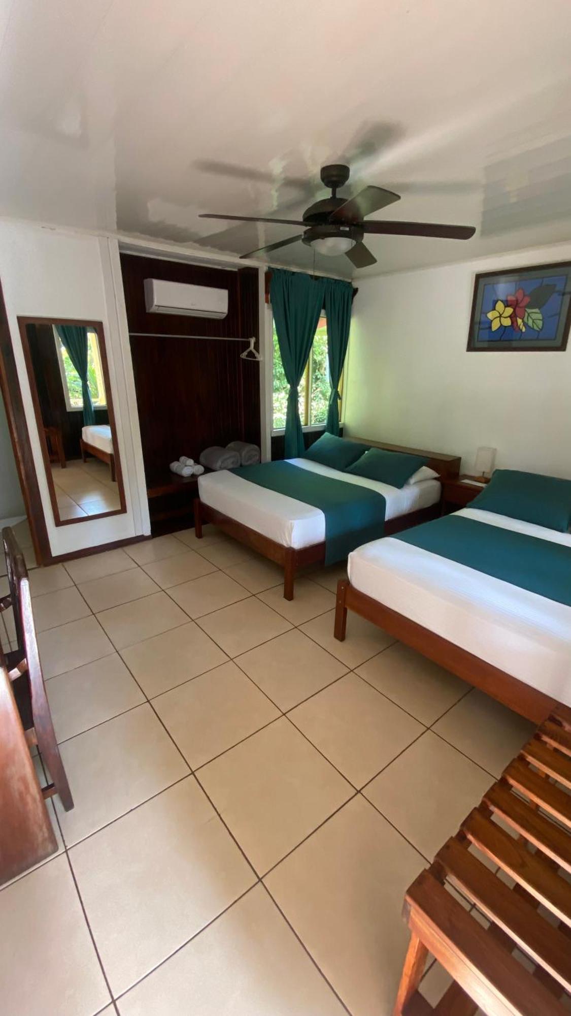 Baula Lodge Tortuguero Bagian luar foto